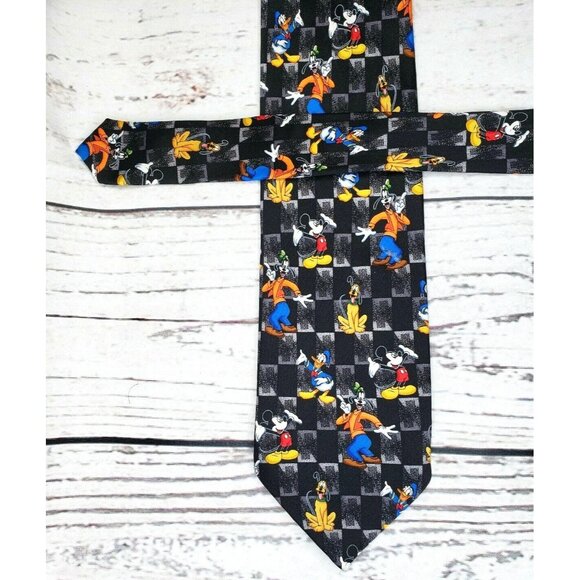 Mickey Unlimited Vintage 100% Cotton Tie Featuring Mickey, Donald & Goofy - Picture 1 of 8